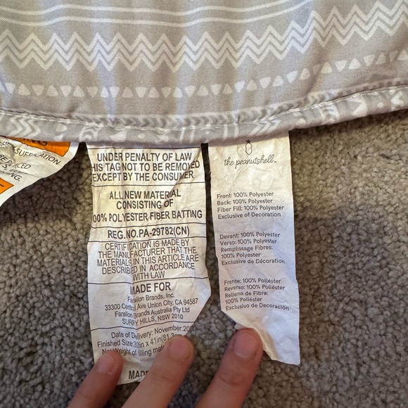 Baby peanut shell crib bedding set - Picture 7 of 11